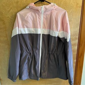 Like New Maurices Windbreaker